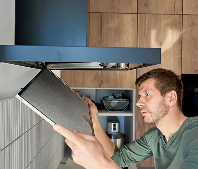 Why Greenwich, CT Homeowners Trust Greenwich Appliance Pro for Every Range Hood Switch Repair and Ventilation Job?